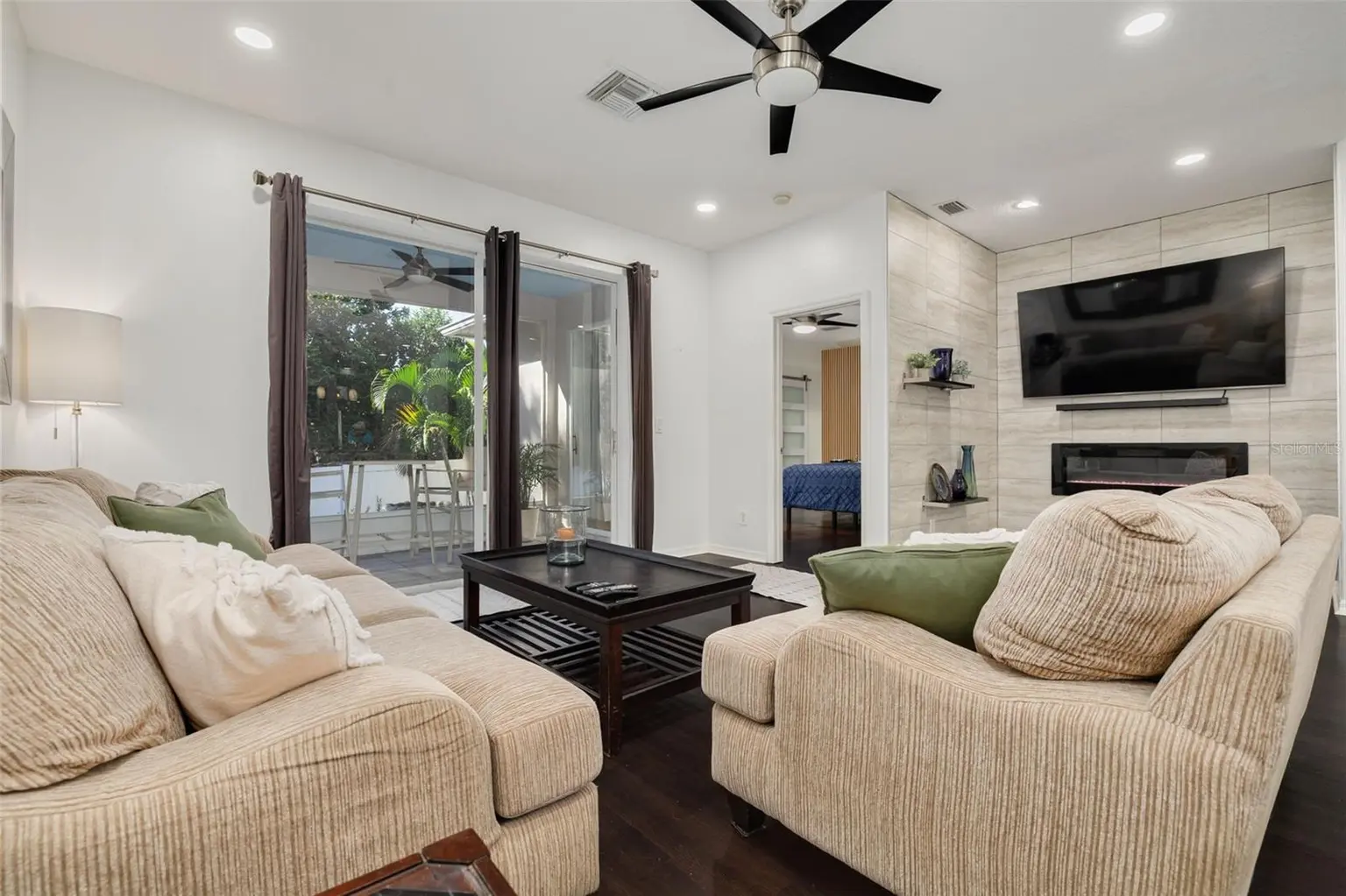 724 SANDY HILLS AVENUE, TARPON SPRINGS, FL, photo 7 of 38