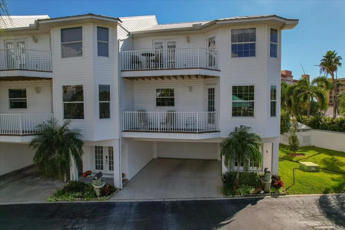 101 SHOALS CIRCLE, NORTH REDINGTON BEACH, FL, photo 1 of 100