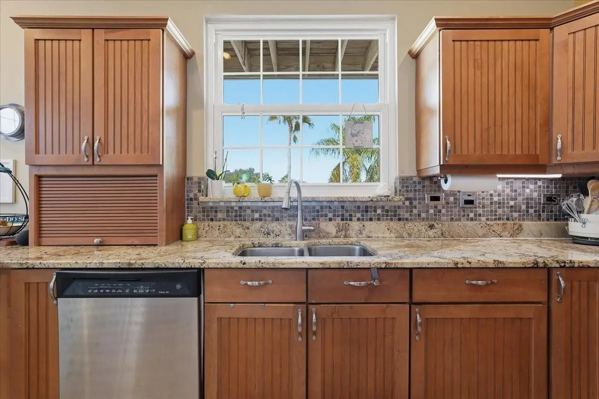 101 SHOALS CIRCLE, NORTH REDINGTON BEACH, FL, photo 29 of 100