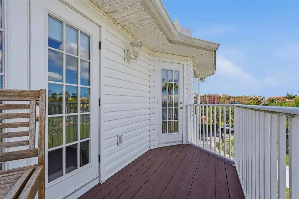 101 SHOALS CIRCLE, NORTH REDINGTON BEACH, FL, photo 60 of 100