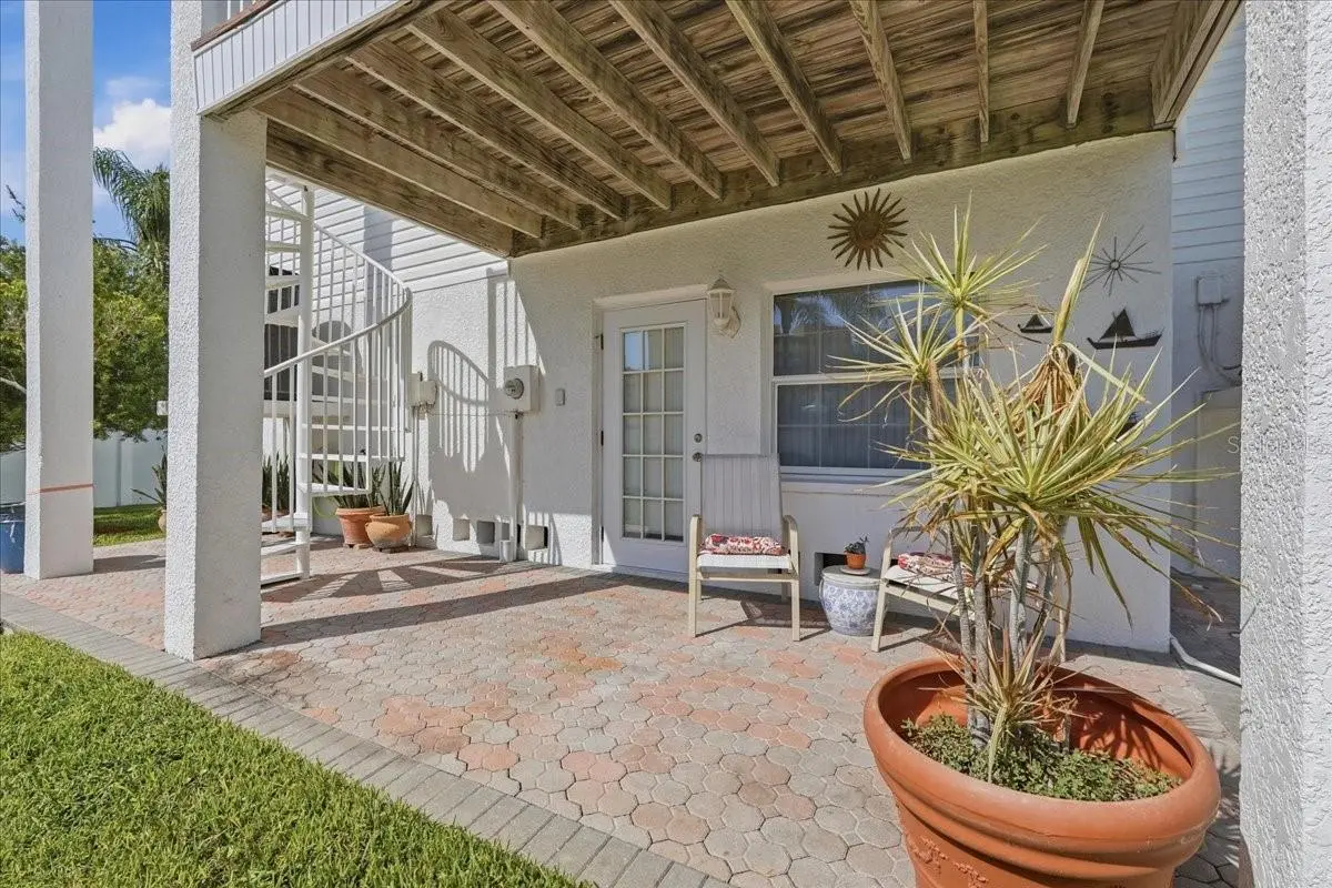 101 SHOALS CIRCLE, NORTH REDINGTON BEACH, FL, photo 67 of 100