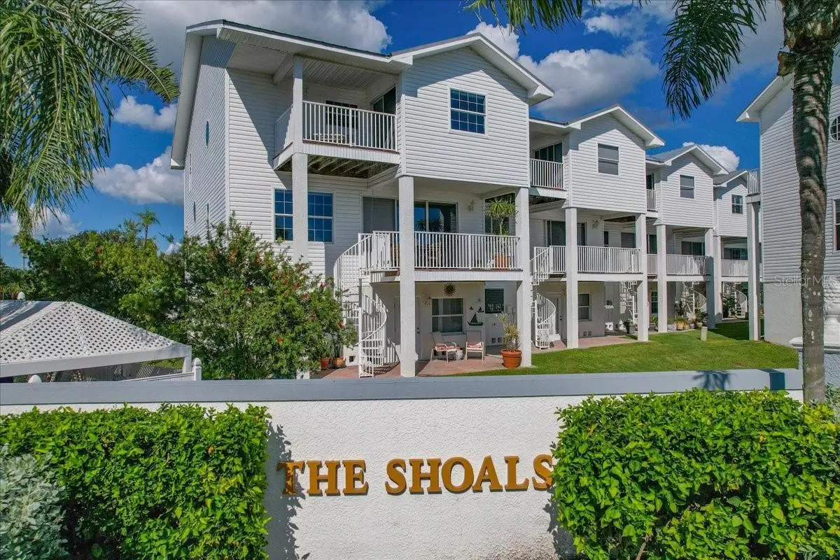 101 SHOALS CIRCLE, NORTH REDINGTON BEACH, FL, photo 75 of 100
