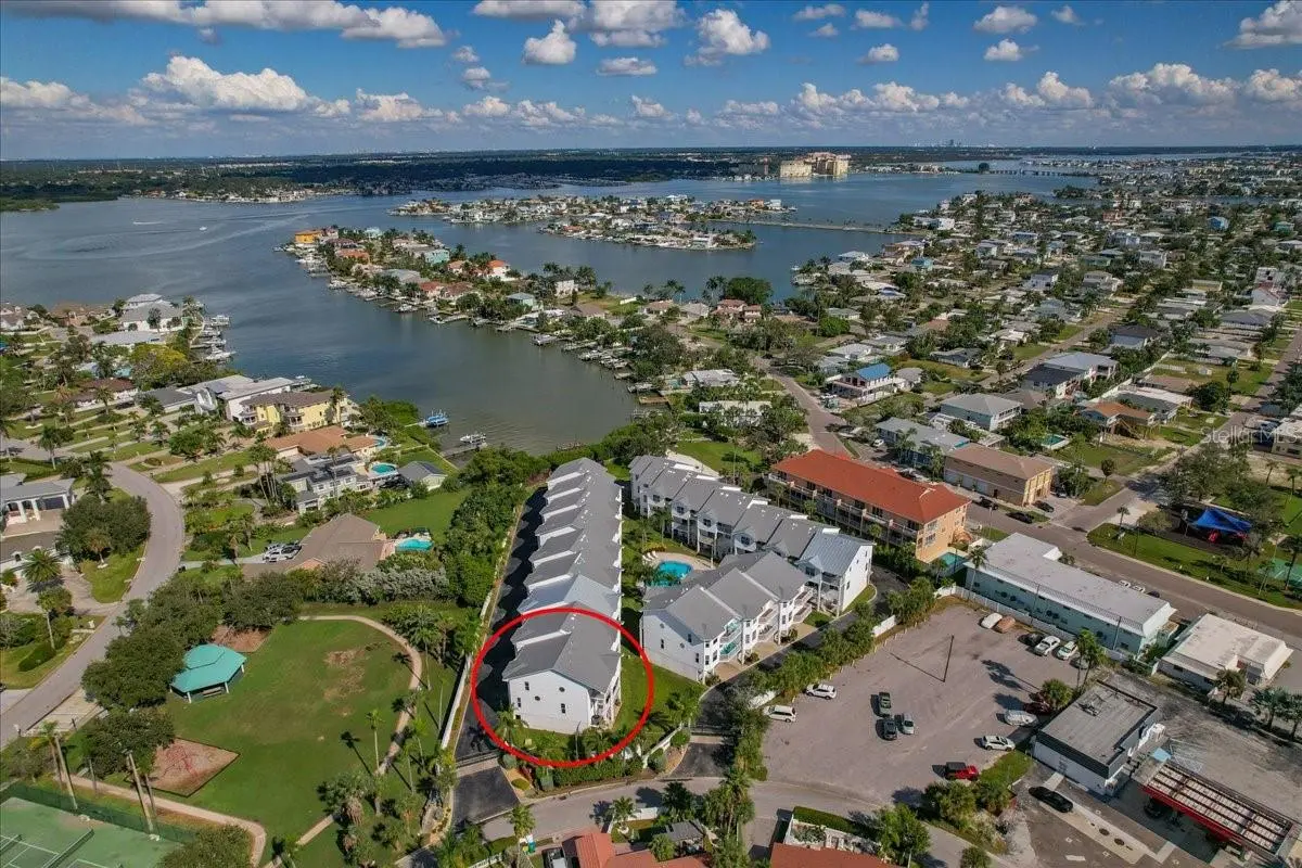 101 SHOALS CIRCLE, NORTH REDINGTON BEACH, FL, photo 88 of 100