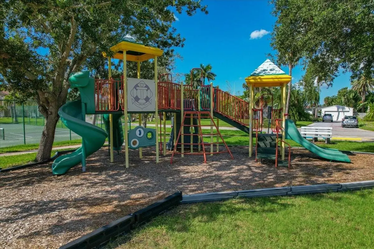 101 SHOALS CIRCLE, NORTH REDINGTON BEACH, FL, photo 97 of 100