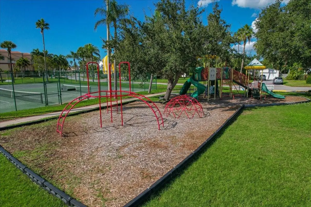 101 SHOALS CIRCLE, NORTH REDINGTON BEACH, FL, photo 98 of 100