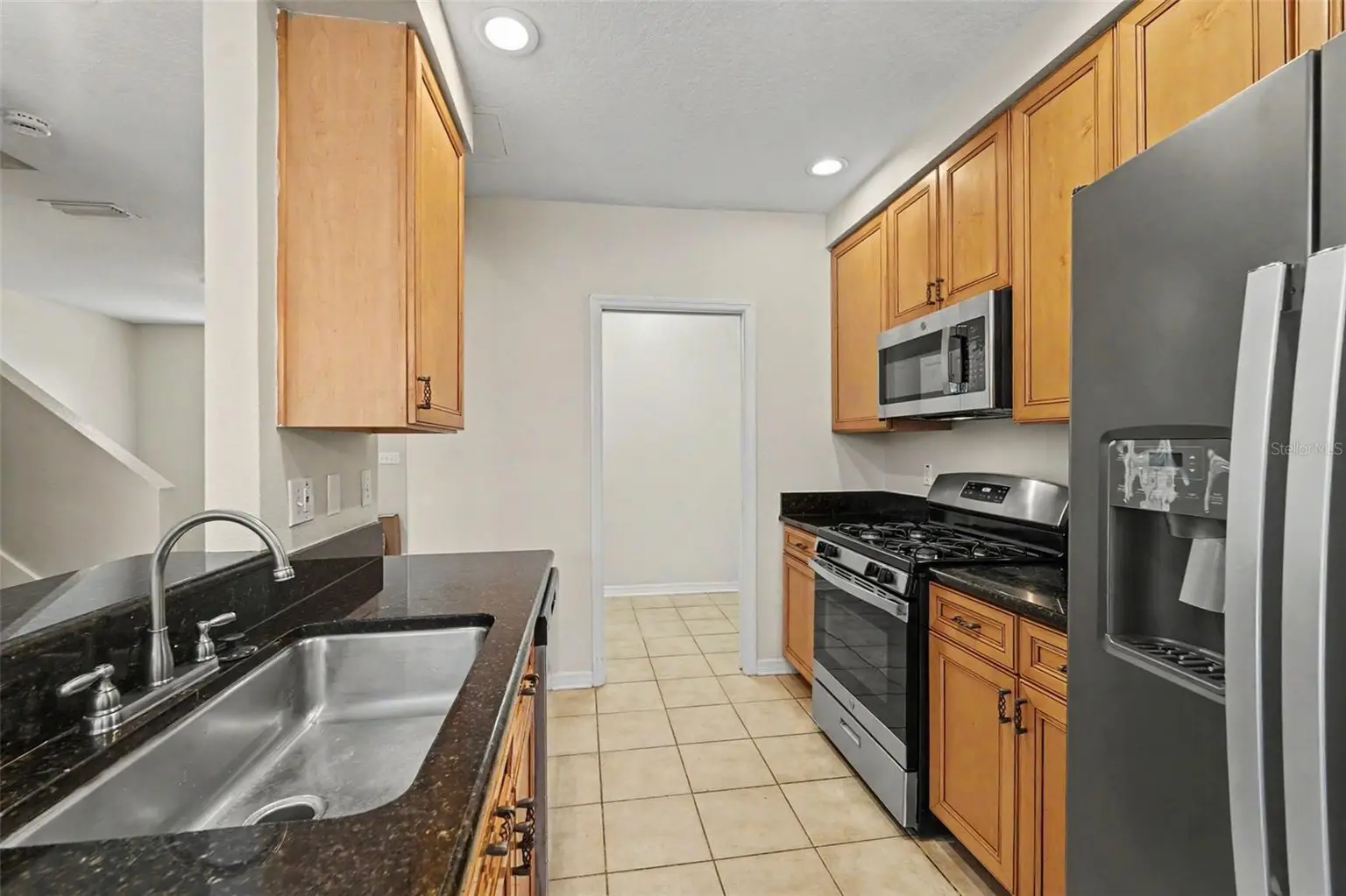 11504 FOUNTAINHEAD DRIVE, TAMPA, FL, photo 6 of 15