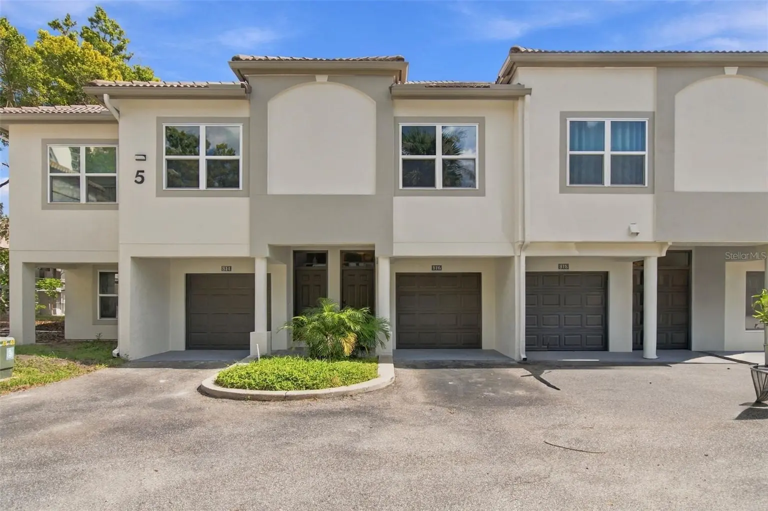 816 NORMANDY TRACE ROAD, TAMPA, FL, photo 1 of 58