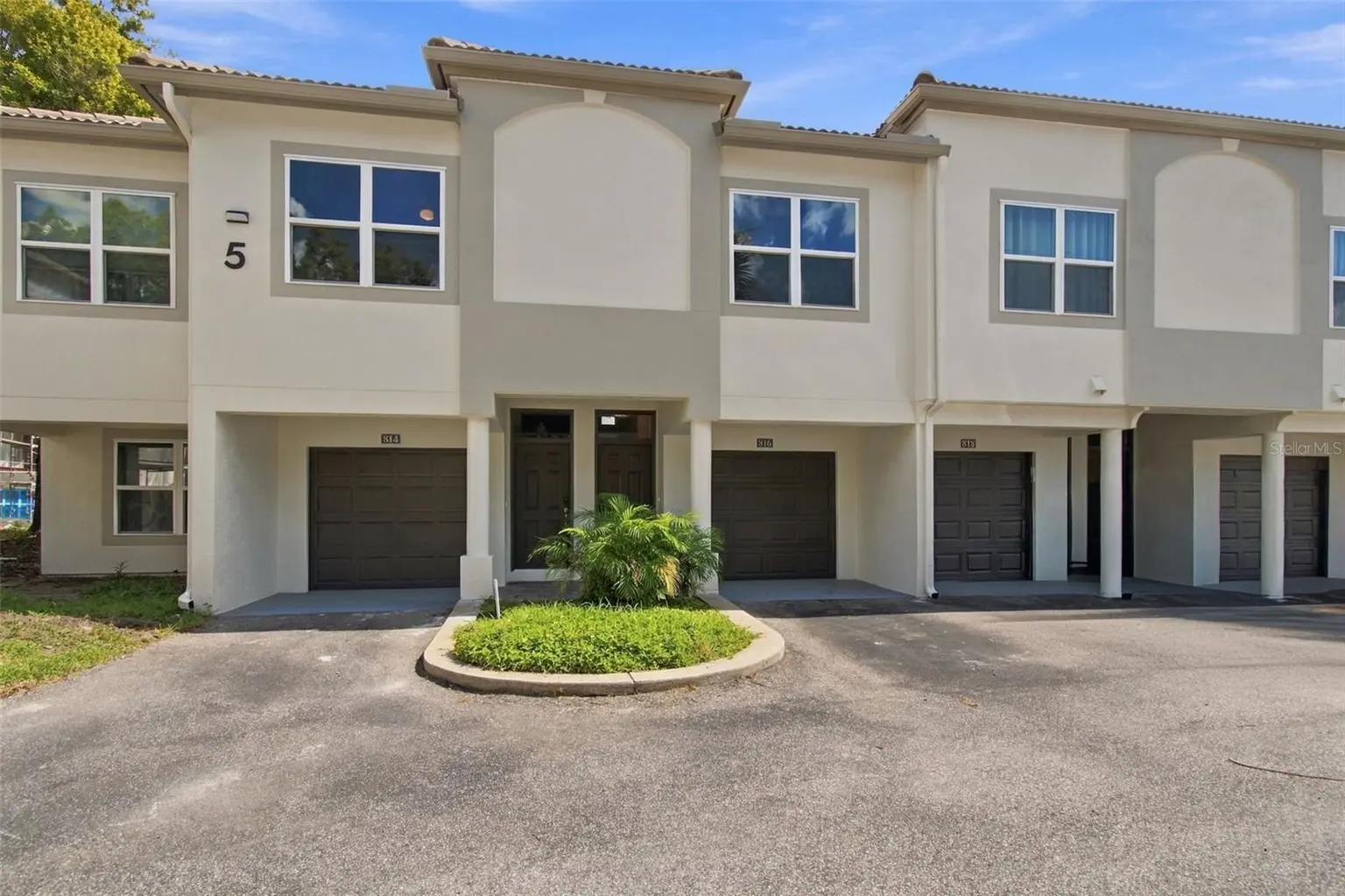 816 NORMANDY TRACE ROAD, TAMPA, FL, photo 3 of 58