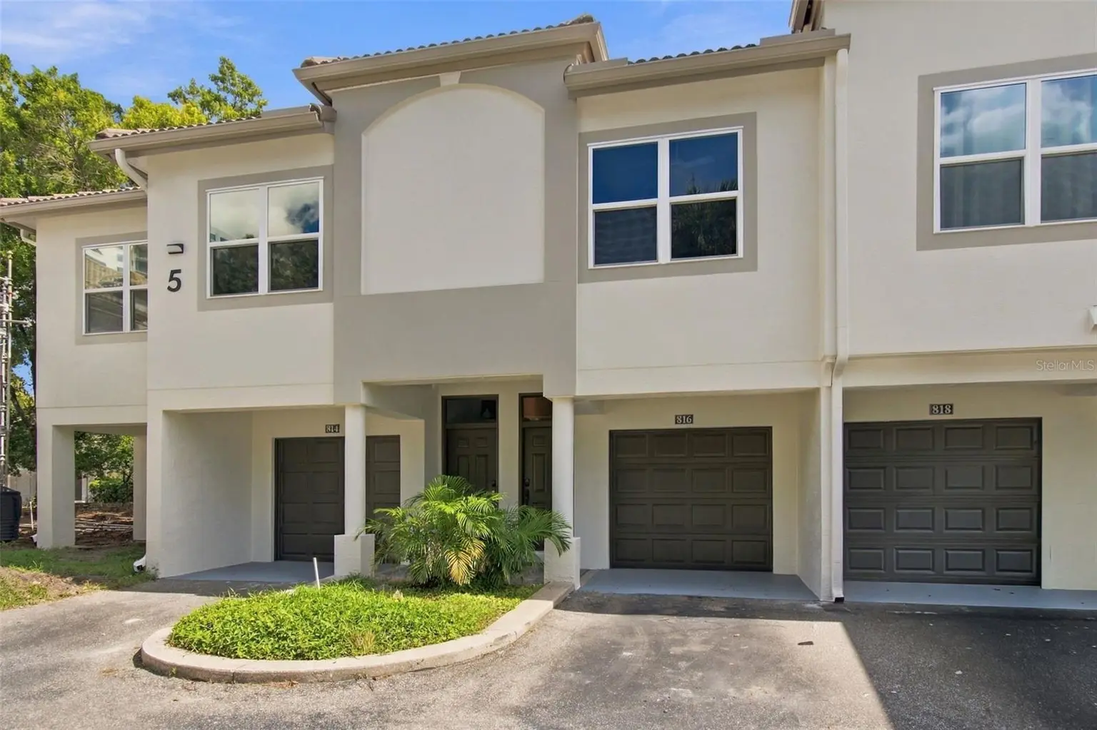 816 NORMANDY TRACE ROAD, TAMPA, FL, photo 4 of 58