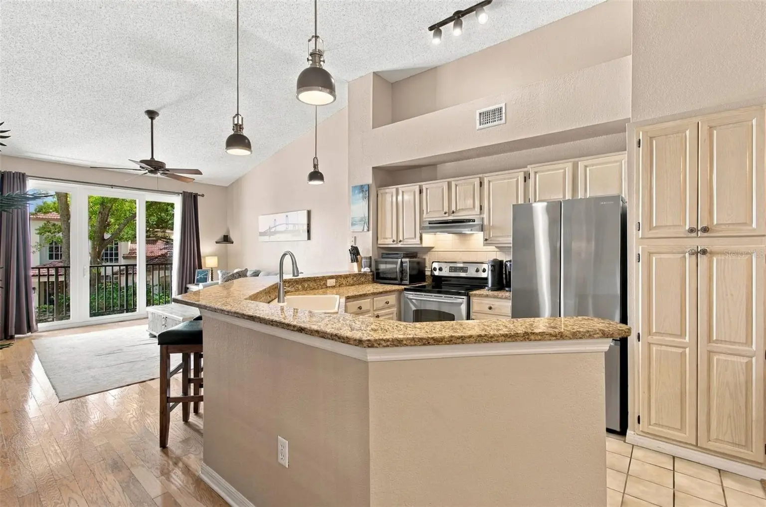 816 NORMANDY TRACE ROAD, TAMPA, FL, photo 9 of 58