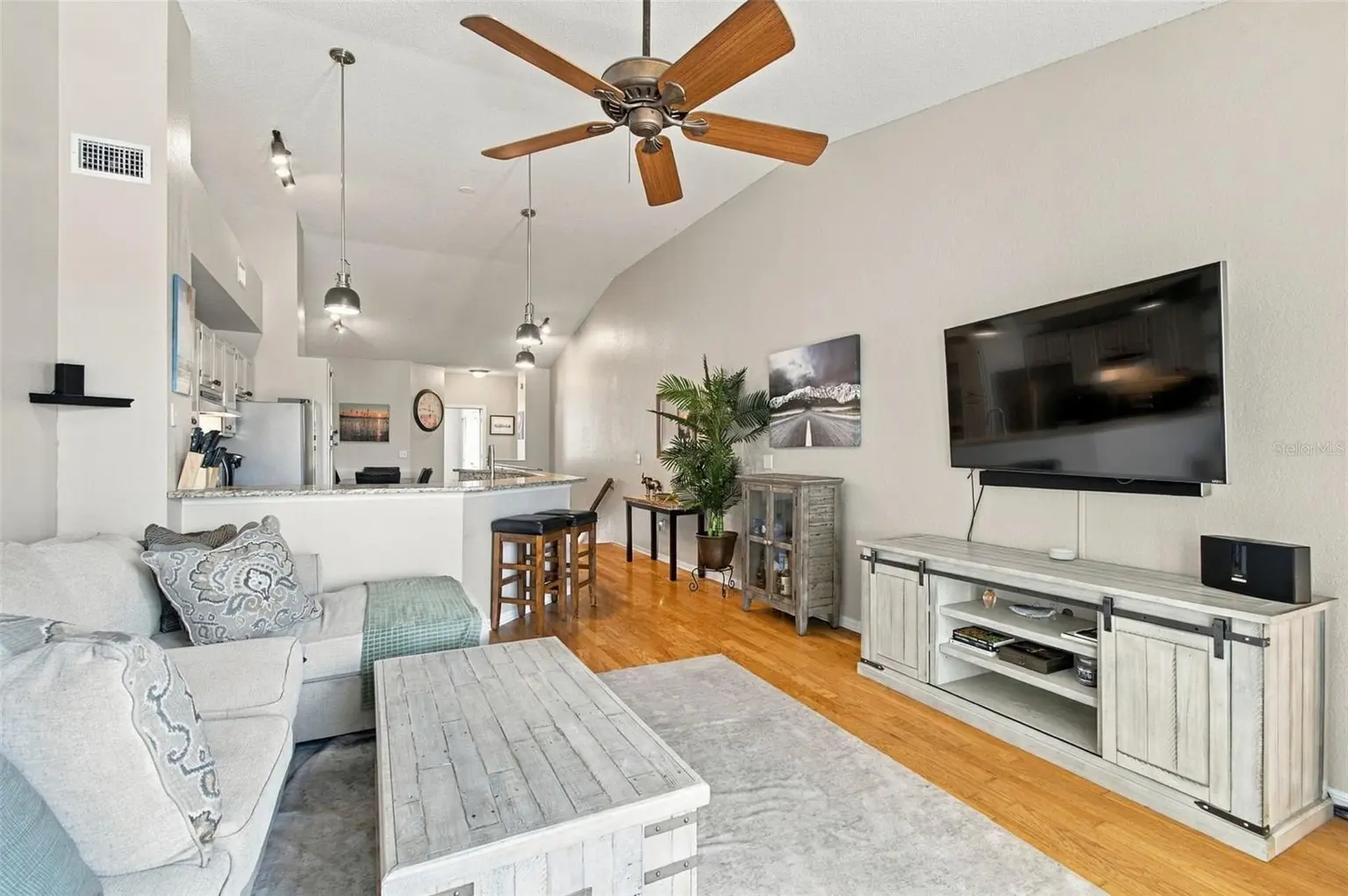 816 NORMANDY TRACE ROAD, TAMPA, FL, photo 13 of 58