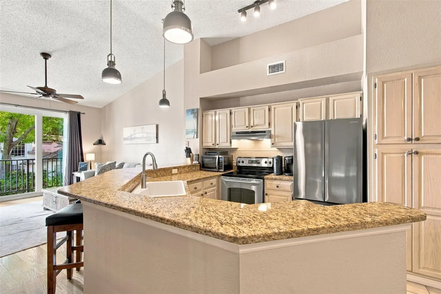 816 NORMANDY TRACE ROAD, TAMPA, FL, photo 19 of 58