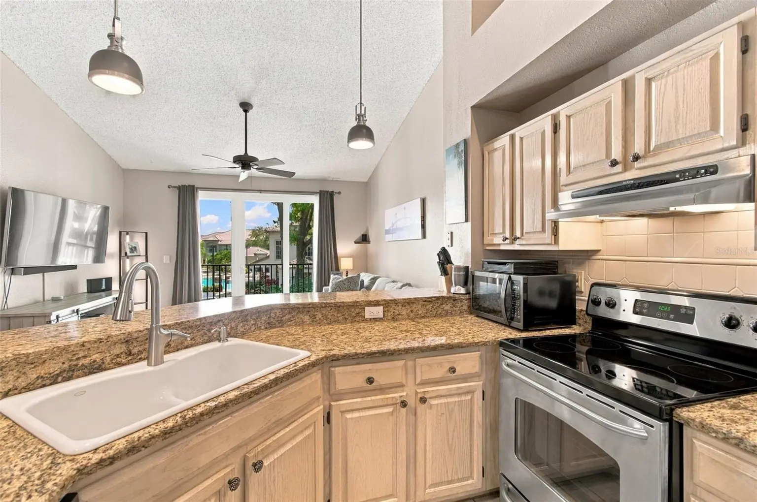 816 NORMANDY TRACE ROAD, TAMPA, FL, photo 24 of 58