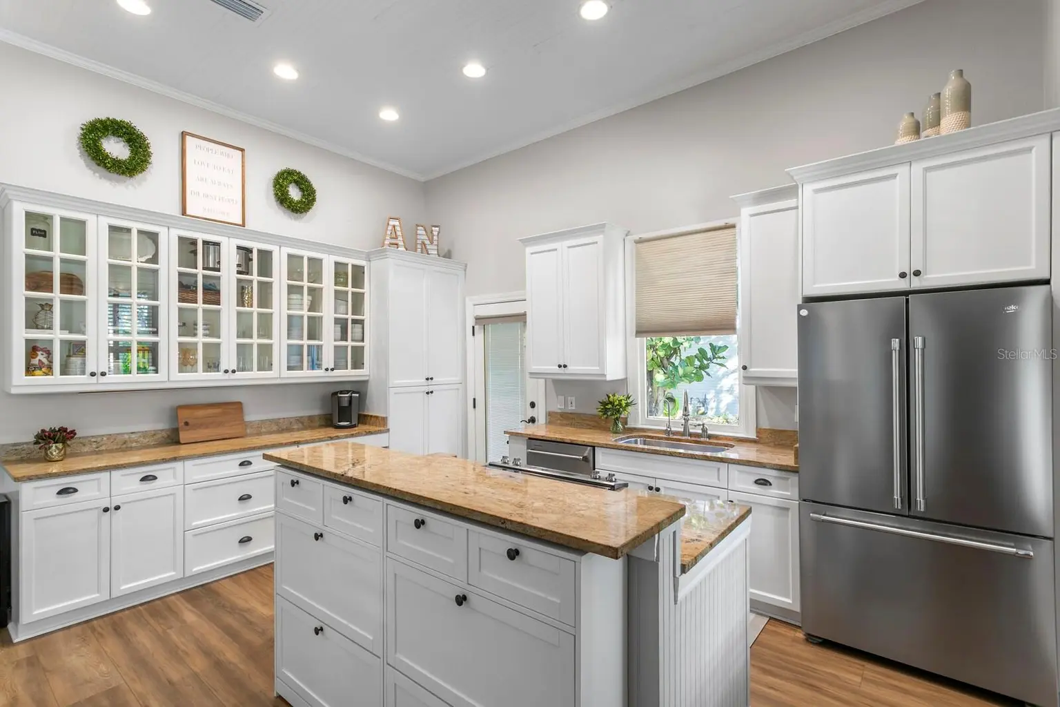 5407 S RUSSELL STREET, TAMPA, FL, photo 10 of 29