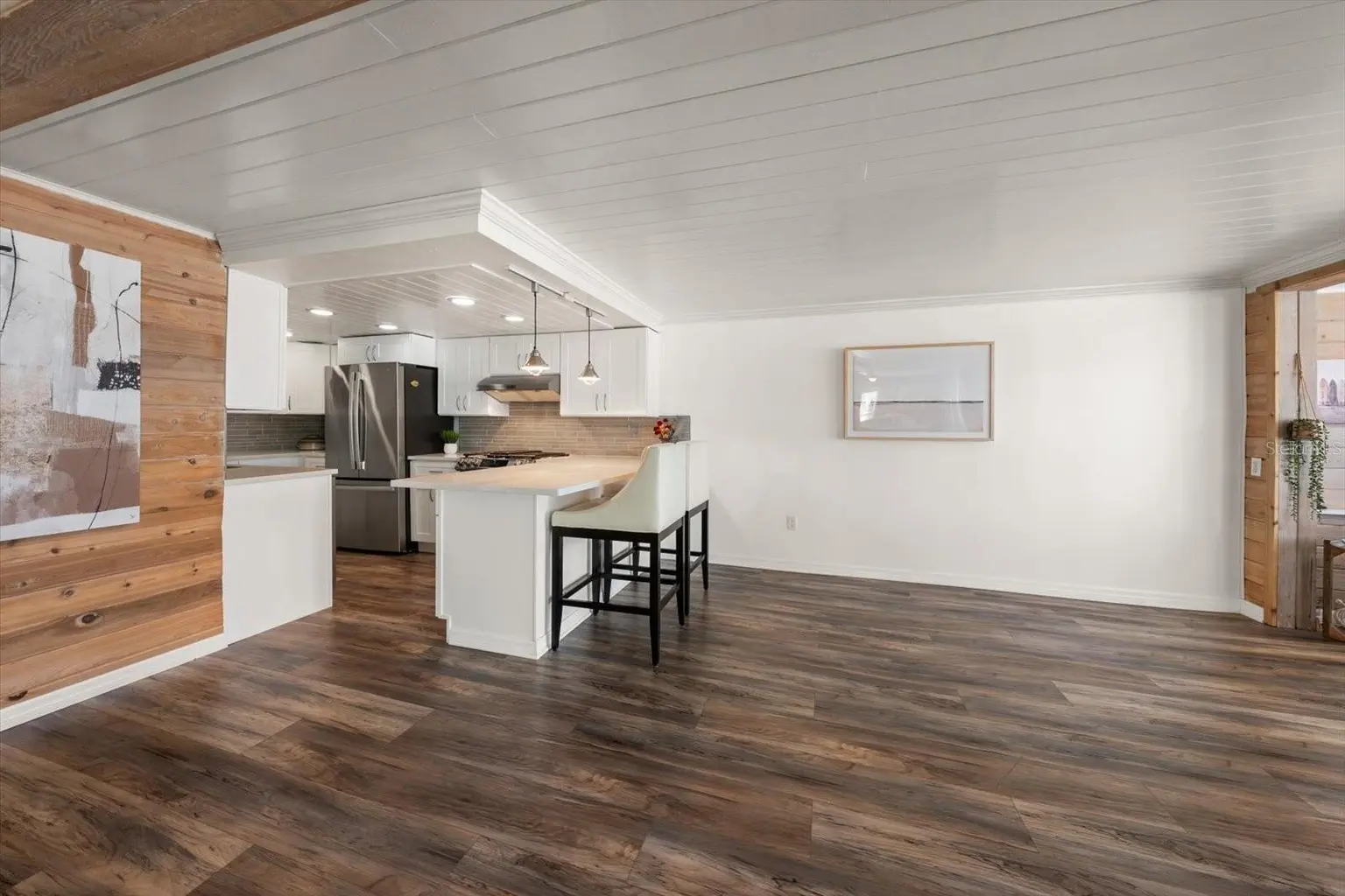 115 99TH AVENUE, TREASURE ISLAND, FL, photo 15 of 73