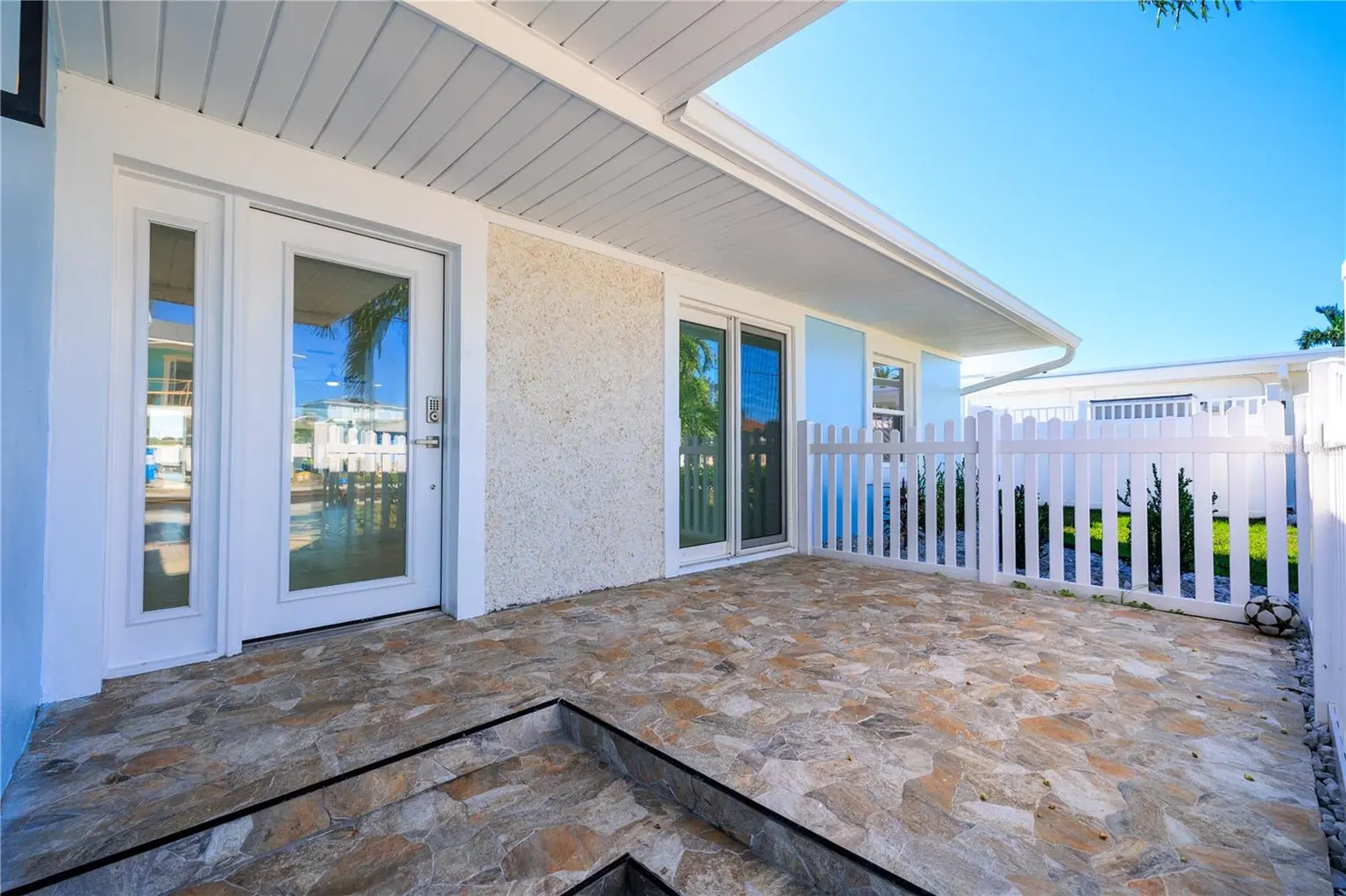 730 PRUITT DRIVE, MADEIRA BEACH, FL, photo 3 of 42
