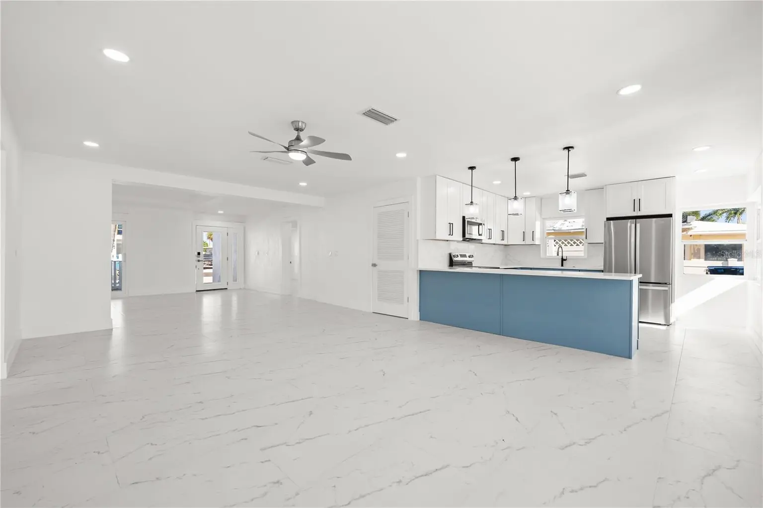 730 PRUITT DRIVE, MADEIRA BEACH, FL, photo 8 of 42