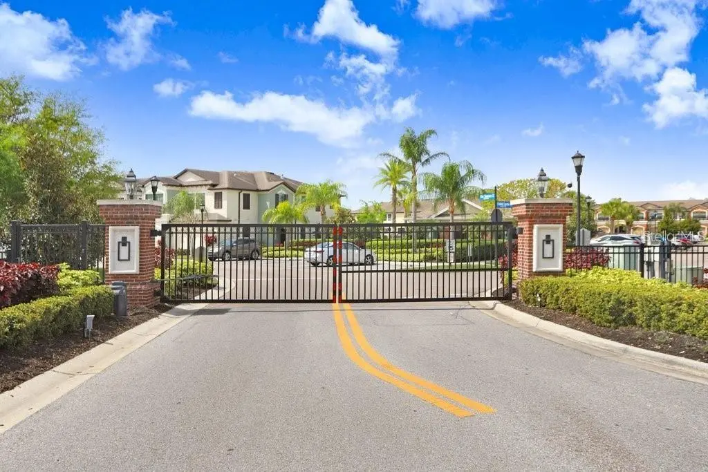 11424 CROWNED SPARROW LANE, TAMPA, FL, photo 49 of 53