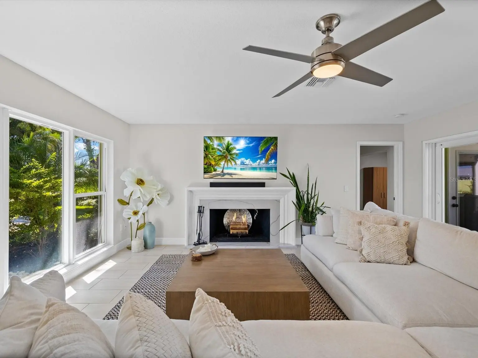 1316 GOLF VIEW DRIVE, BELLEAIR, FL, photo 6 of 44