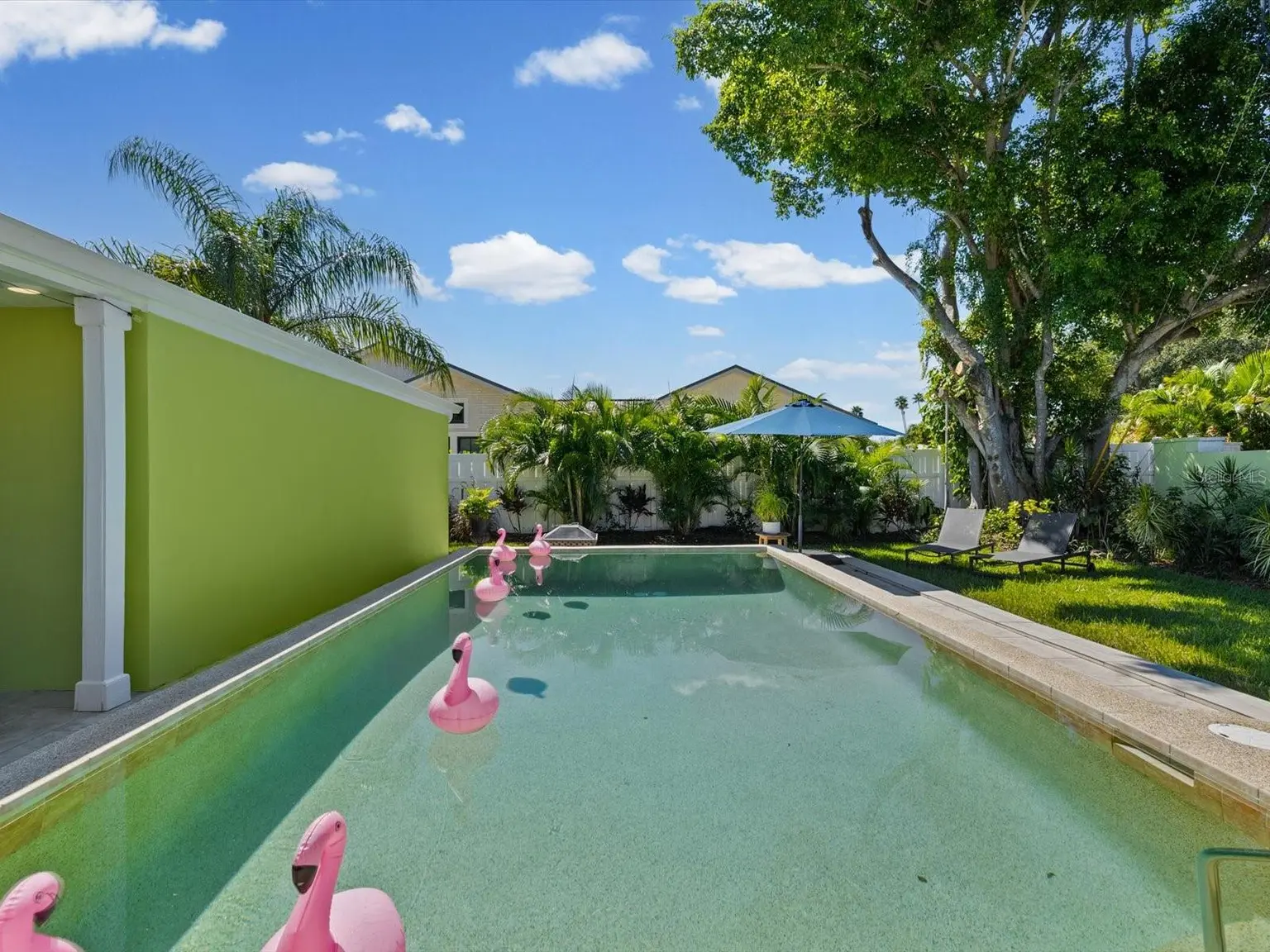 1316 GOLF VIEW DRIVE, BELLEAIR, FL, photo 10 of 44