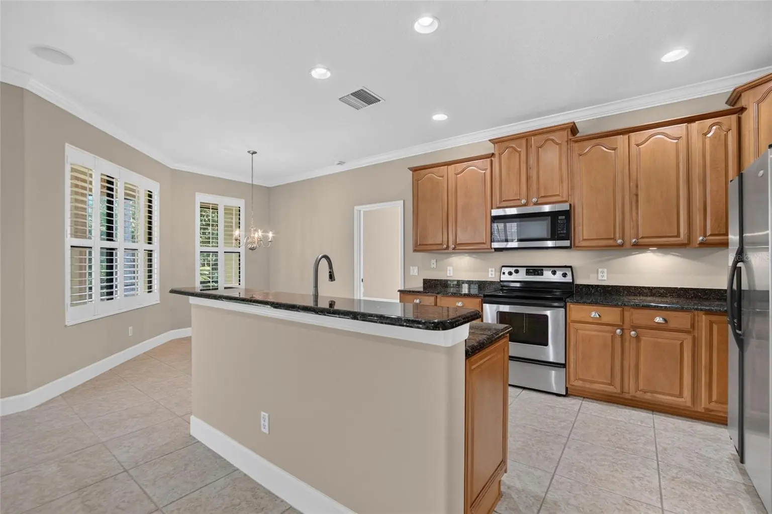 213 SILVER FALLS DRIVE, APOLLO BEACH, FL, photo 2 of 95