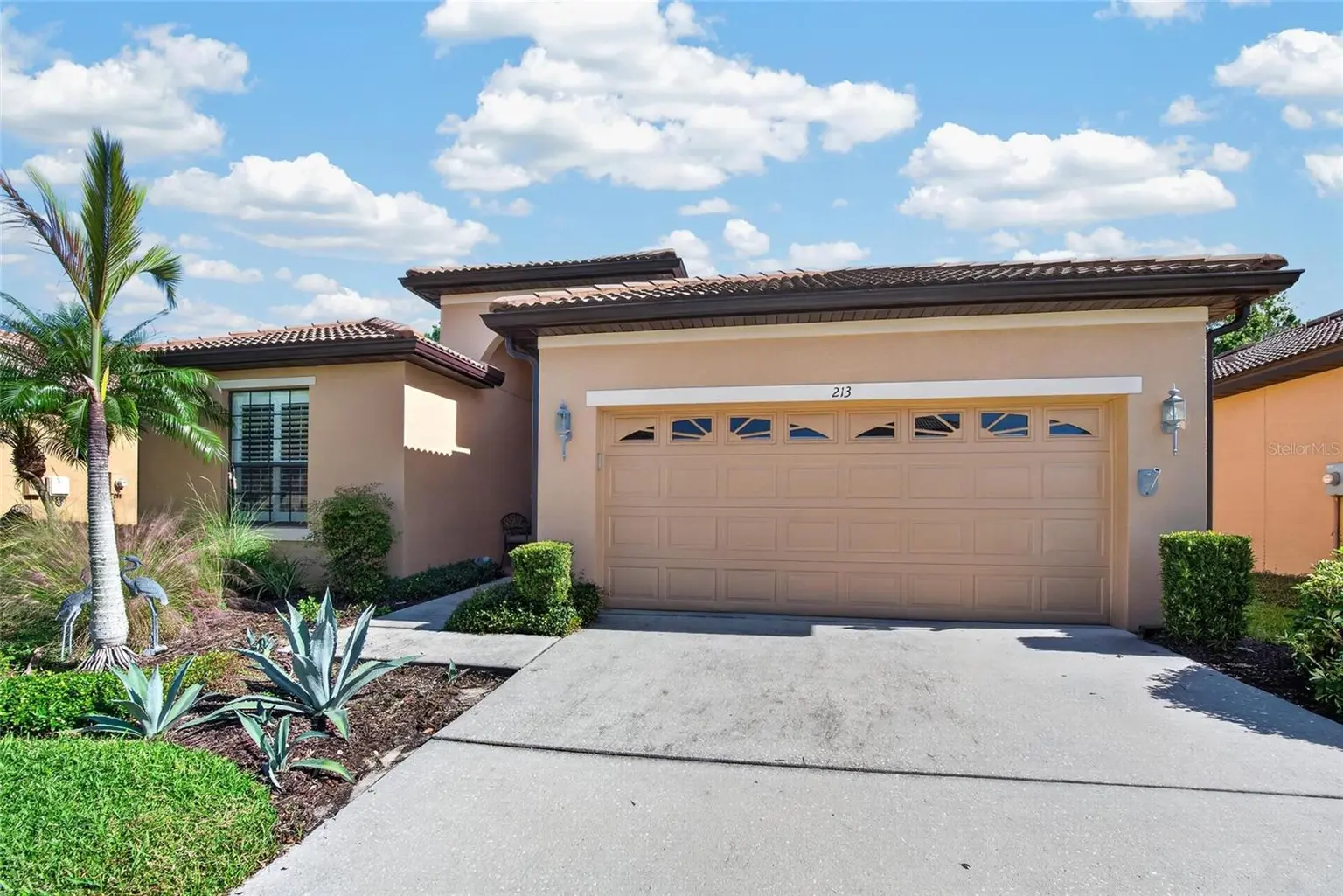 213 SILVER FALLS DRIVE, APOLLO BEACH, FL, photo 9 of 95