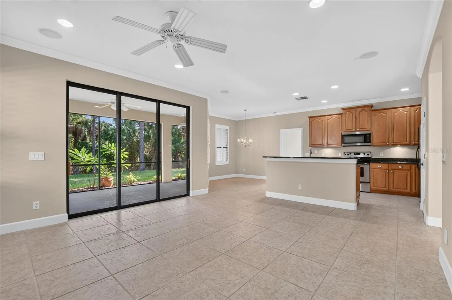 213 SILVER FALLS DRIVE, APOLLO BEACH, FL, photo 34 of 95