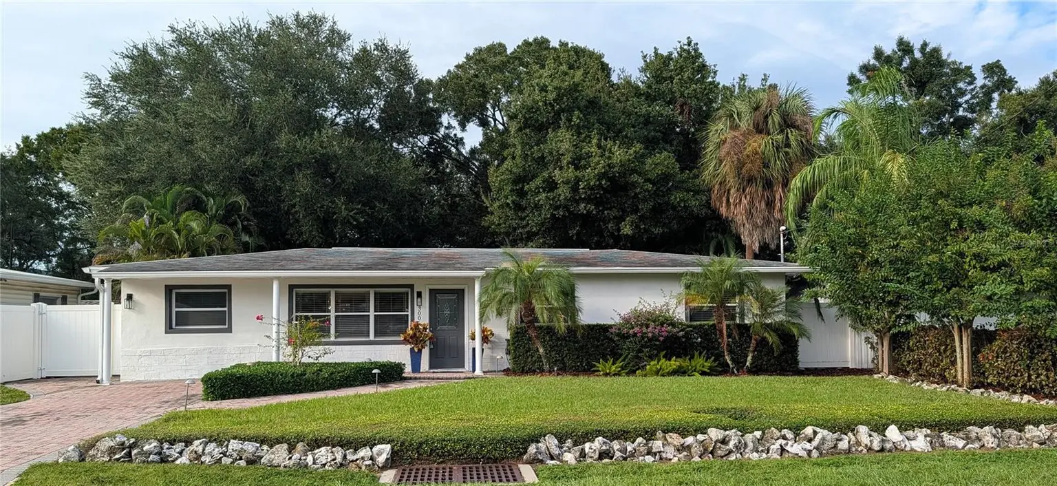 3005 W MARLIN AVENUE, TAMPA, FL, photo 2 of 23
