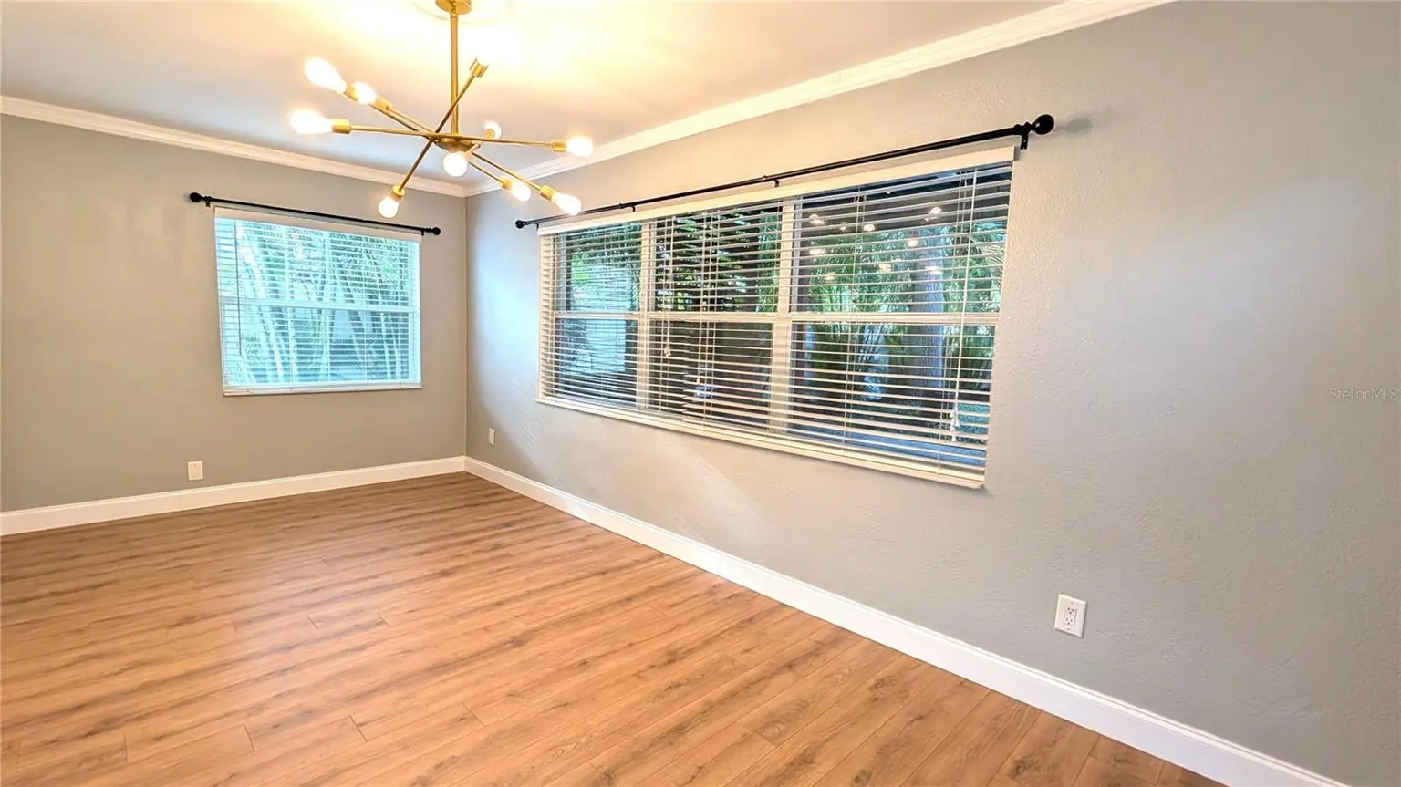 3005 W MARLIN AVENUE, TAMPA, FL, photo 7 of 23