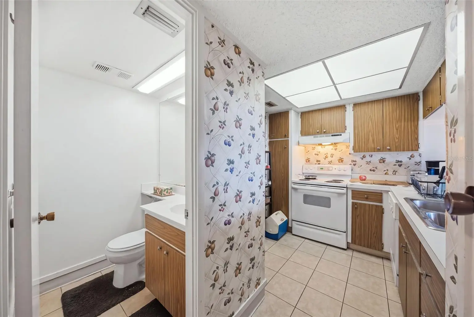 4141 BAYSHORE BOULEVARD #905, TAMPA, FL, photo 12 of 45