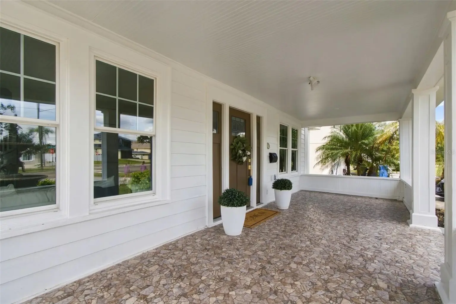 5426 VENETIAN BOULEVARD NE, ST PETERSBURG, FL, photo 8 of 99