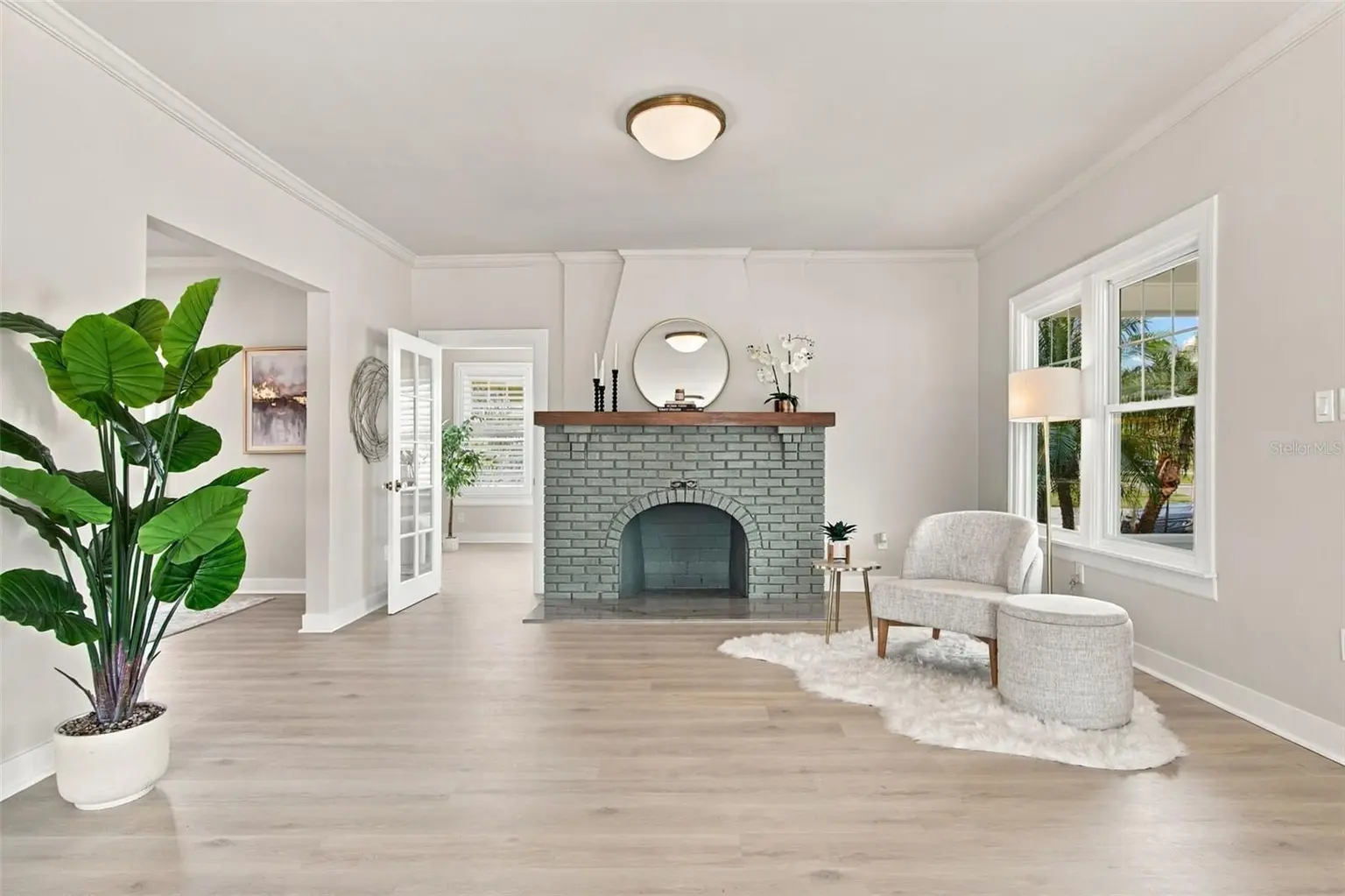 5426 VENETIAN BOULEVARD NE, ST PETERSBURG, FL, photo 15 of 99