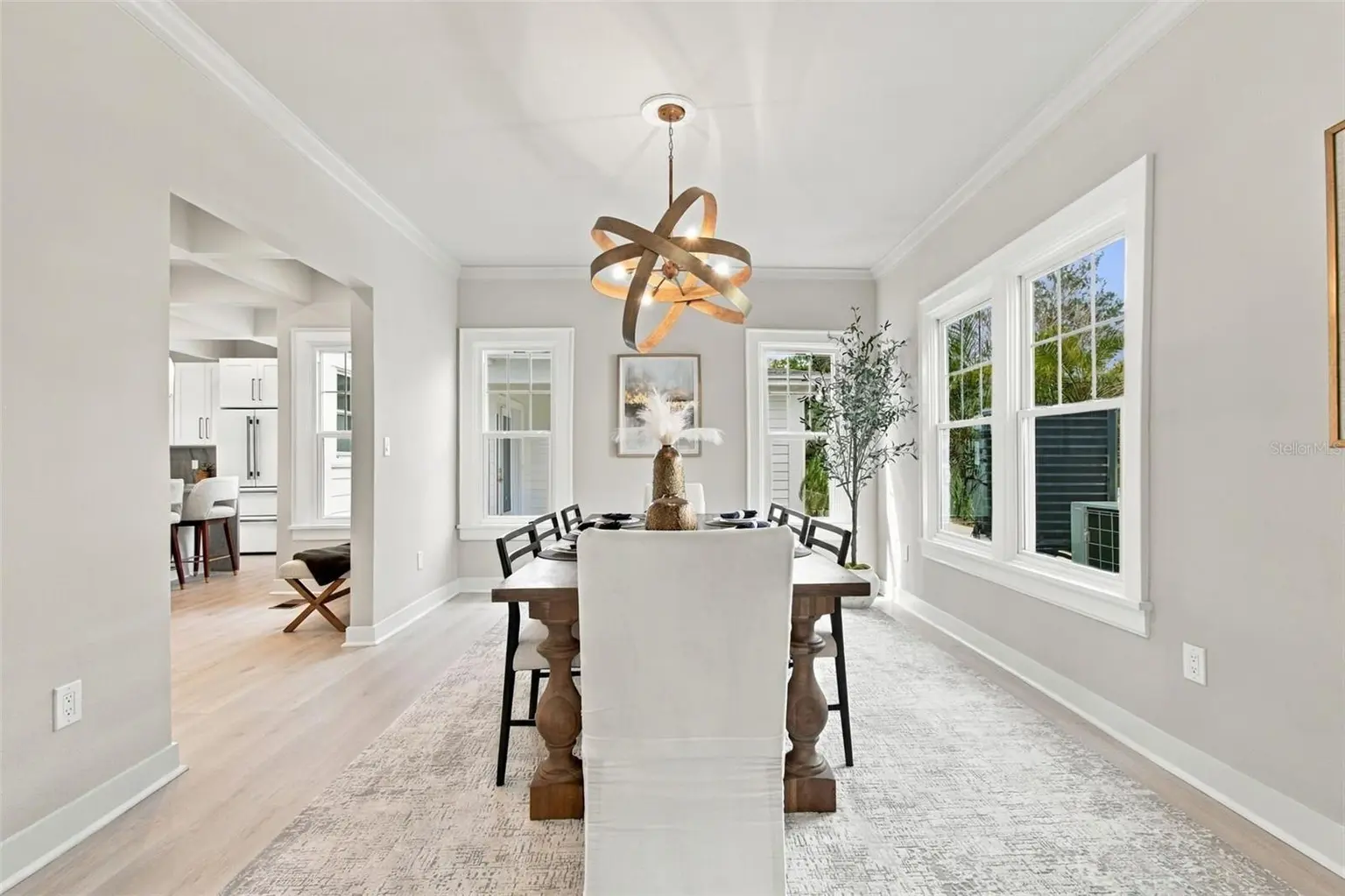 5426 VENETIAN BOULEVARD NE, ST PETERSBURG, FL, photo 18 of 99