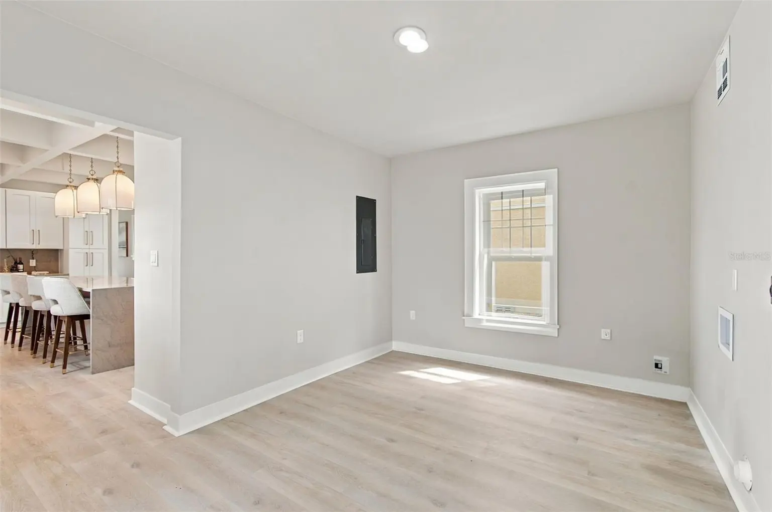 5426 VENETIAN BOULEVARD NE, ST PETERSBURG, FL, photo 41 of 99