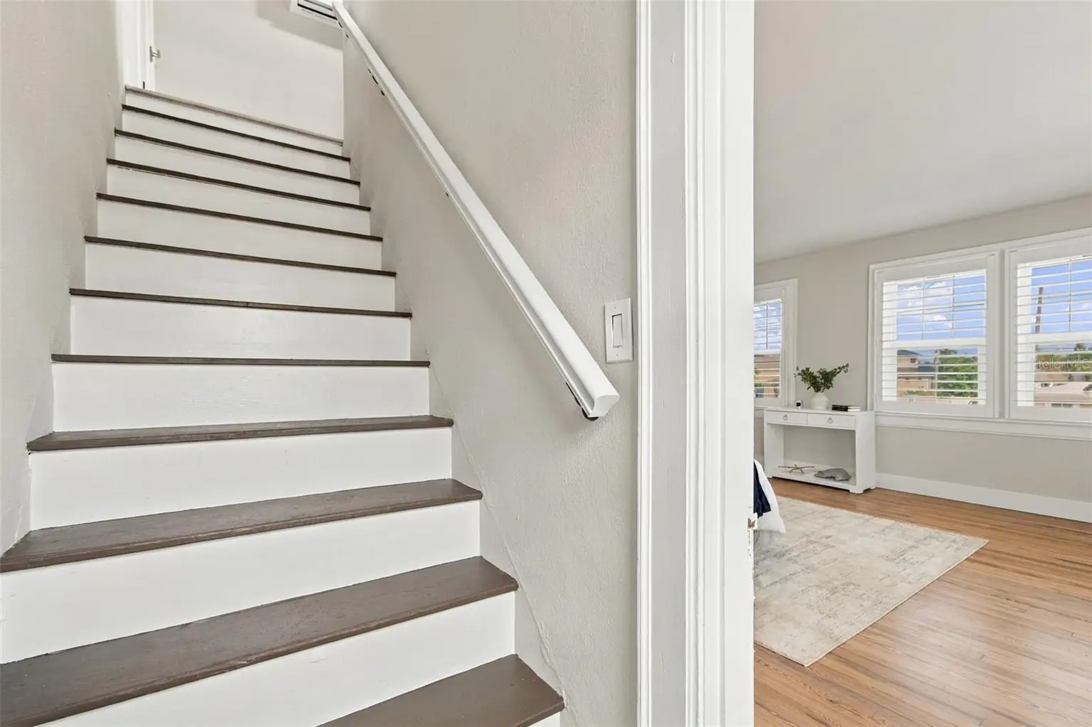 5426 VENETIAN BOULEVARD NE, ST PETERSBURG, FL, photo 57 of 99