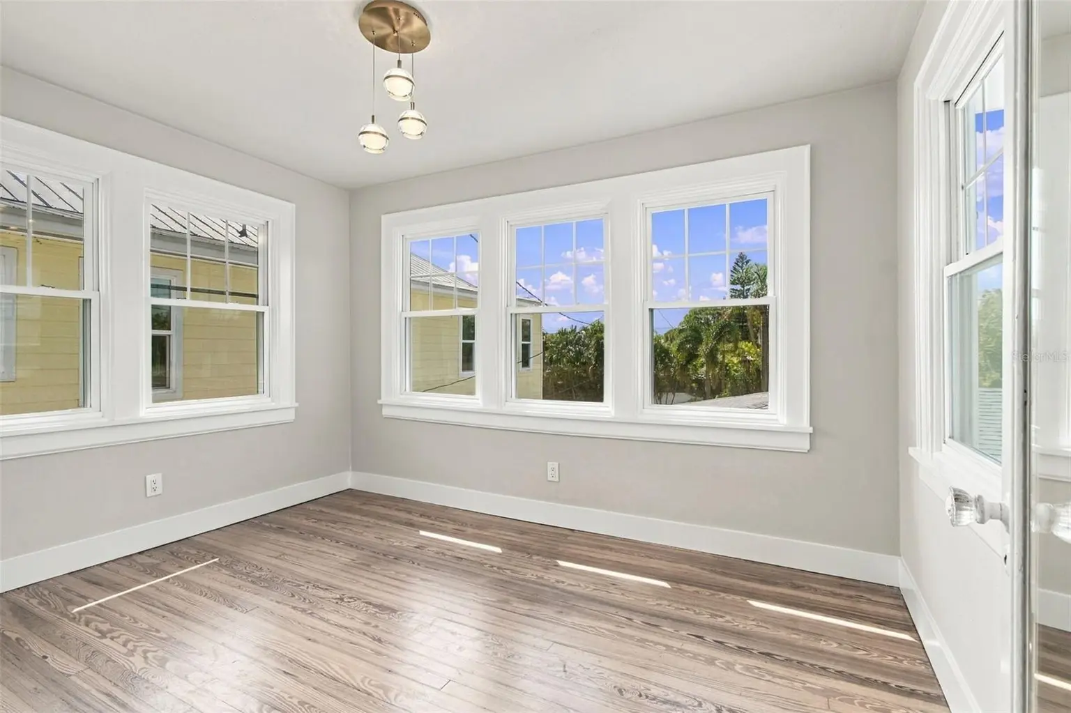 5426 VENETIAN BOULEVARD NE, ST PETERSBURG, FL, photo 74 of 99