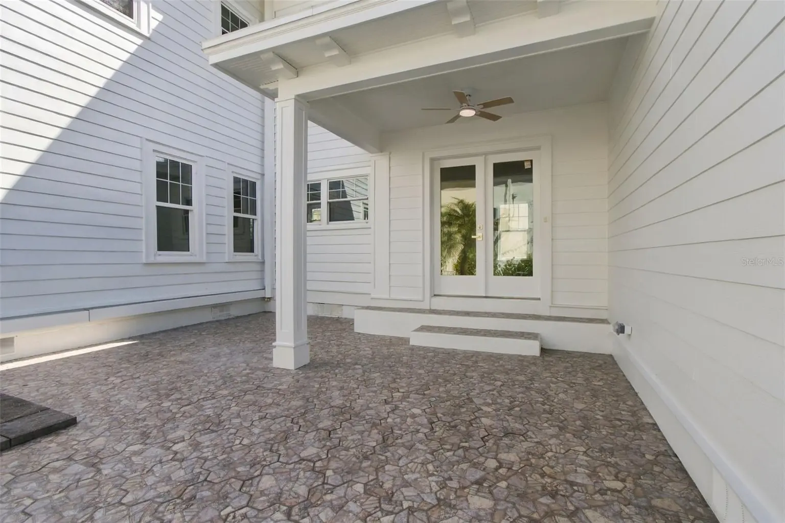5426 VENETIAN BOULEVARD NE, ST PETERSBURG, FL, photo 78 of 99