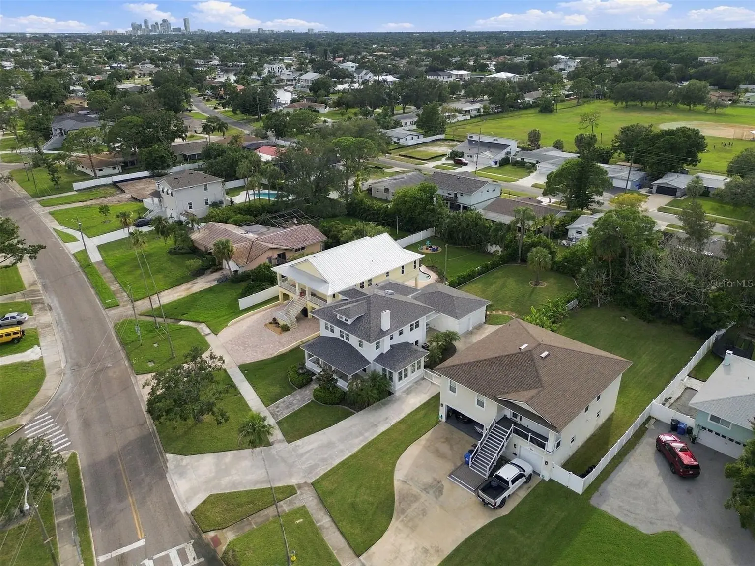 5426 VENETIAN BOULEVARD NE, ST PETERSBURG, FL, photo 88 of 99