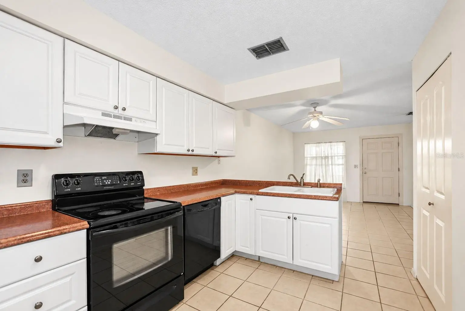 1111 TARRIDON COURT #1111, DUNEDIN, FL, photo 10 of 40