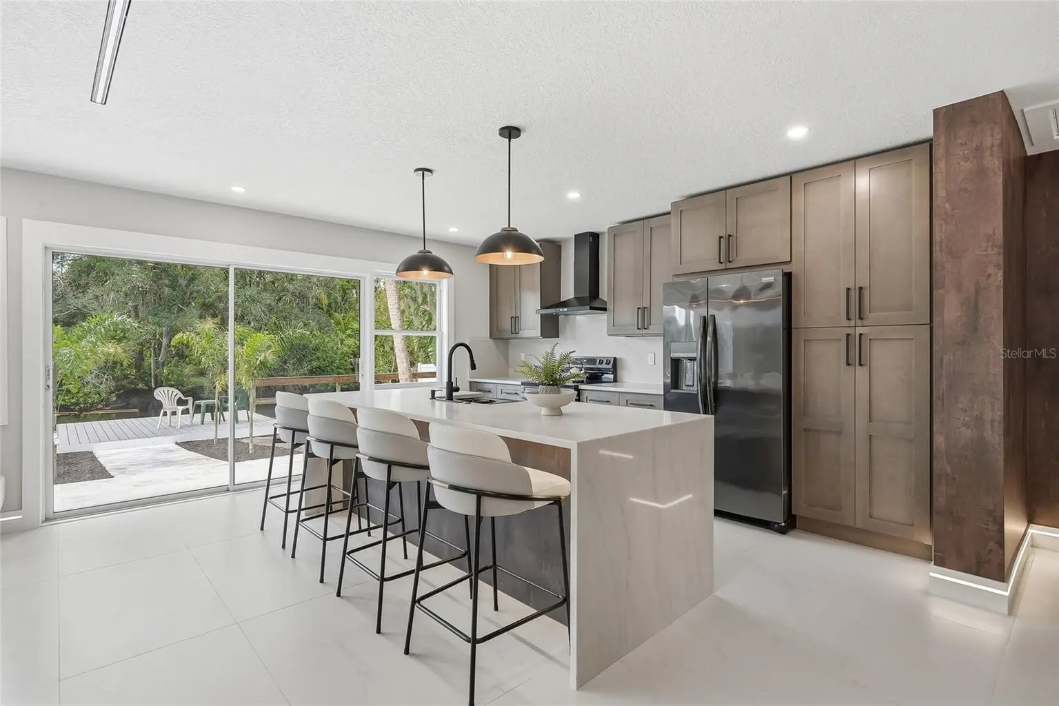 8605 JACKSON SPRINGS ROAD, TAMPA, FL, photo 8 of 69