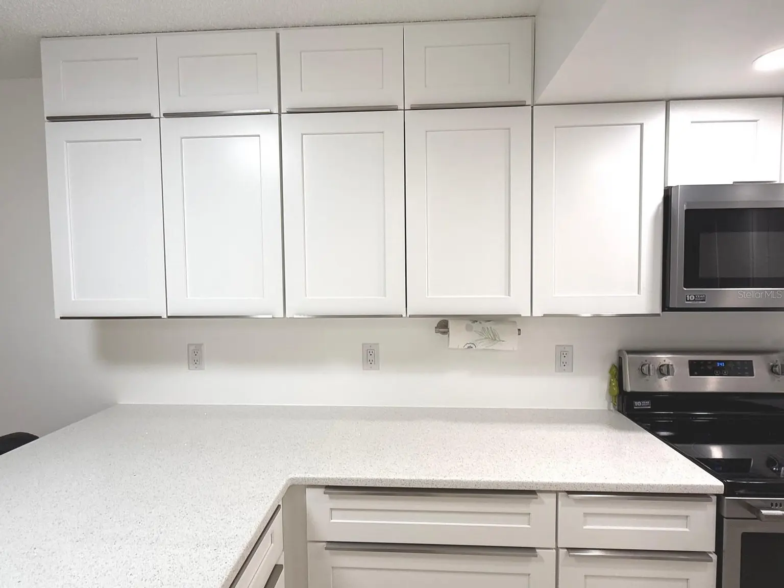 215 VALENCIA BOULEVARD #107, BELLEAIR BLUFFS, FL, photo 17 of 47