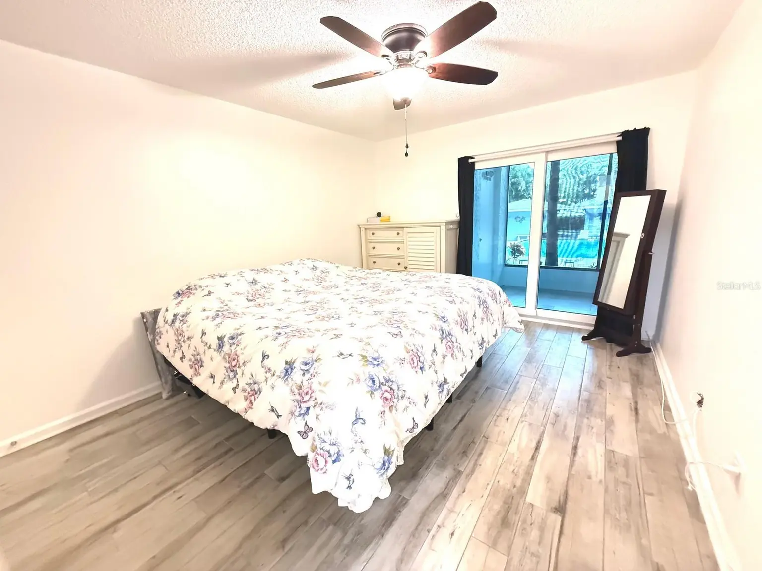 215 VALENCIA BOULEVARD #107, BELLEAIR BLUFFS, FL, photo 38 of 47