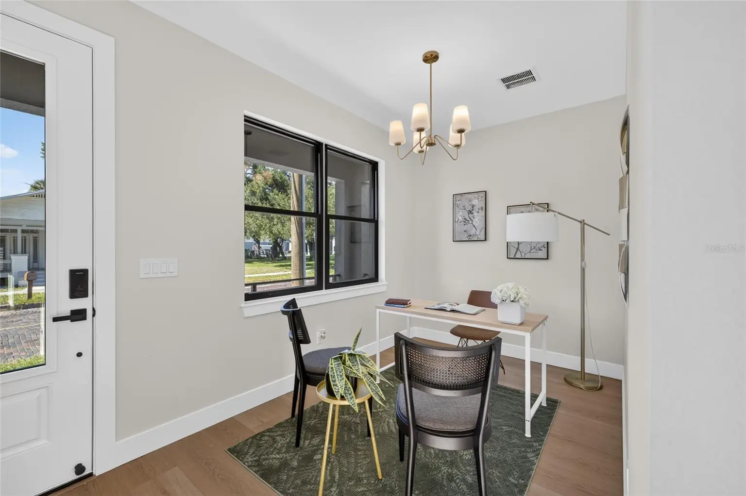 2601 N ALBANY AVENUE, TAMPA, FL, photo 4 of 38