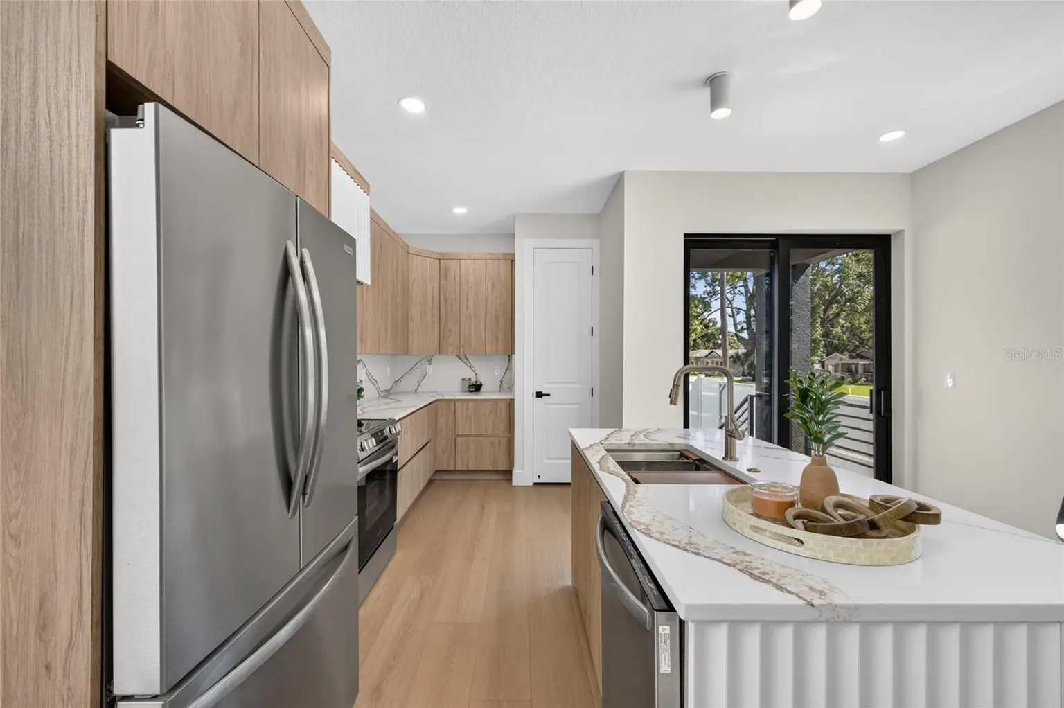 2601 N ALBANY AVENUE, TAMPA, FL, photo 13 of 38