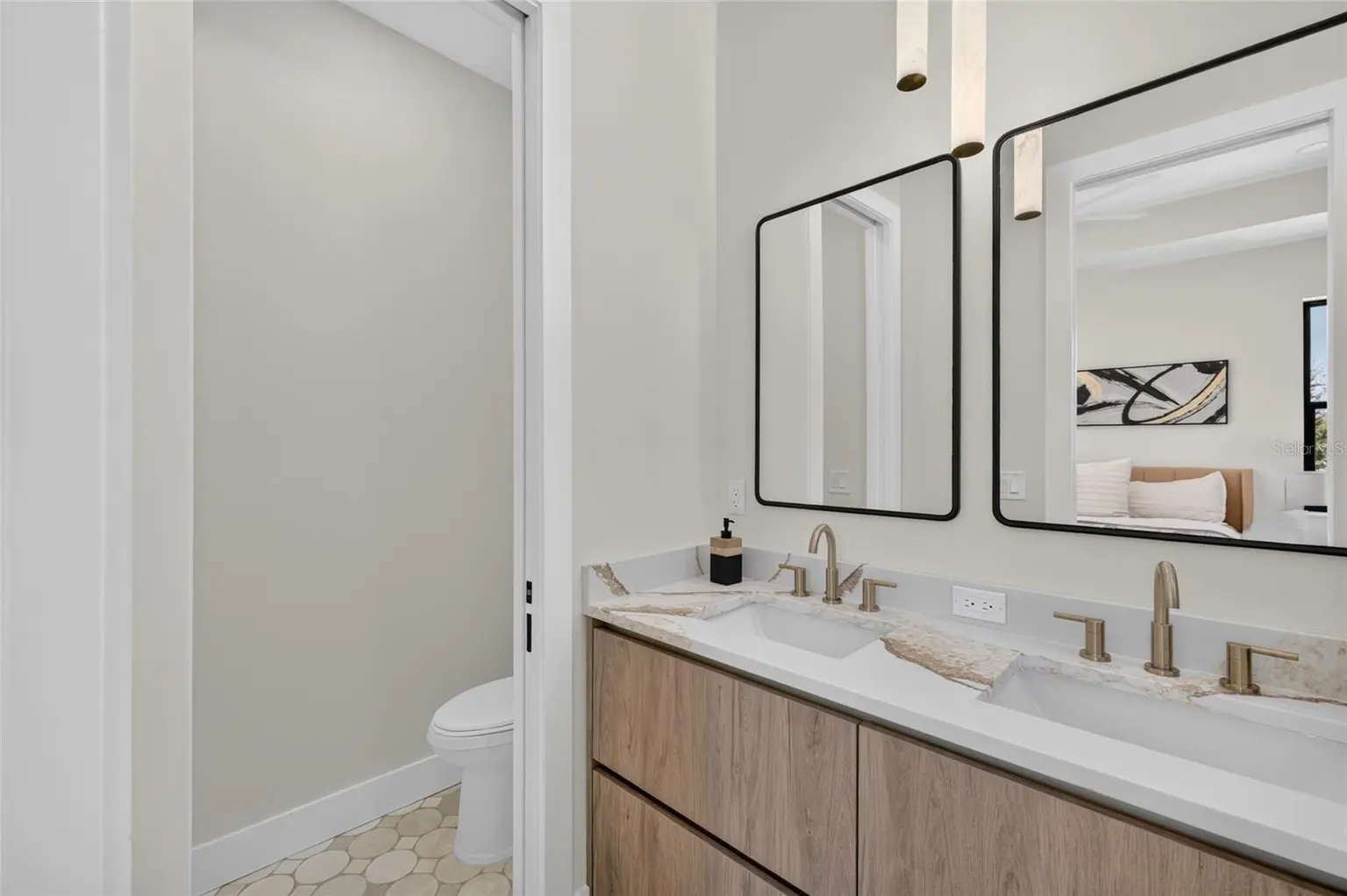 2601 N ALBANY AVENUE, TAMPA, FL, photo 24 of 38