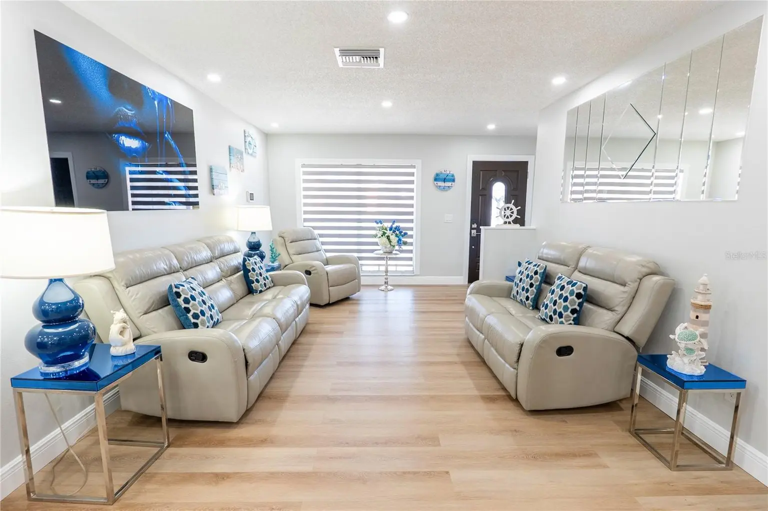 6727 SWAIN AVENUE, TAMPA, FL, photo 5 of 37