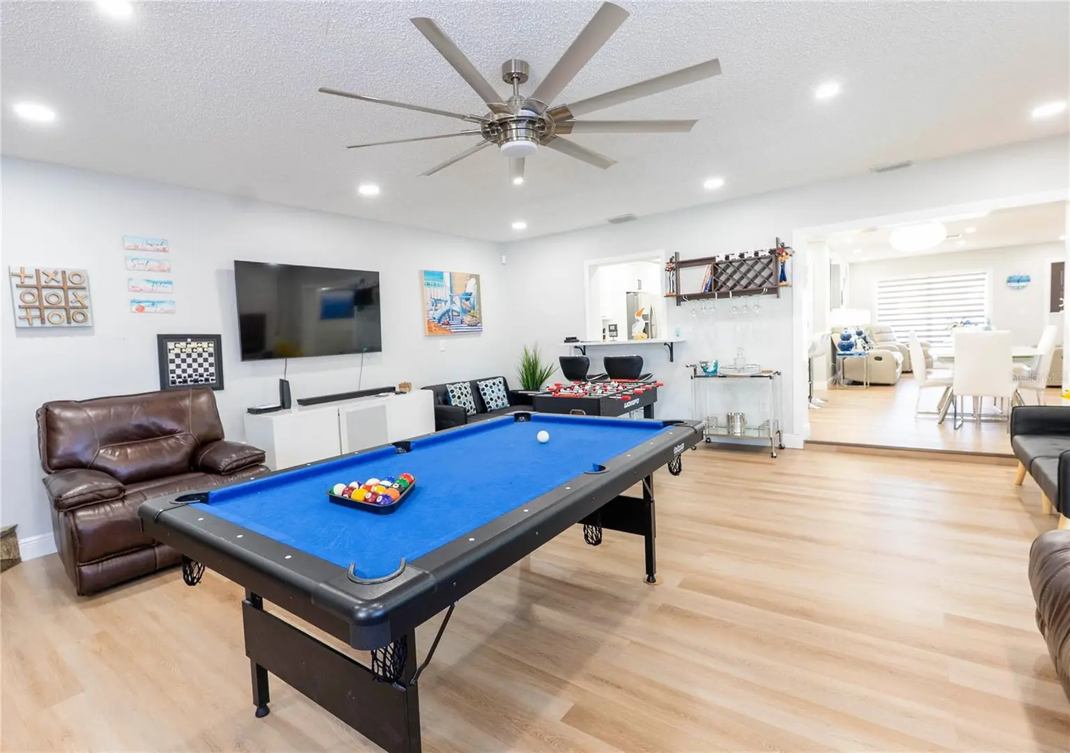 6727 SWAIN AVENUE, TAMPA, FL, photo 14 of 37