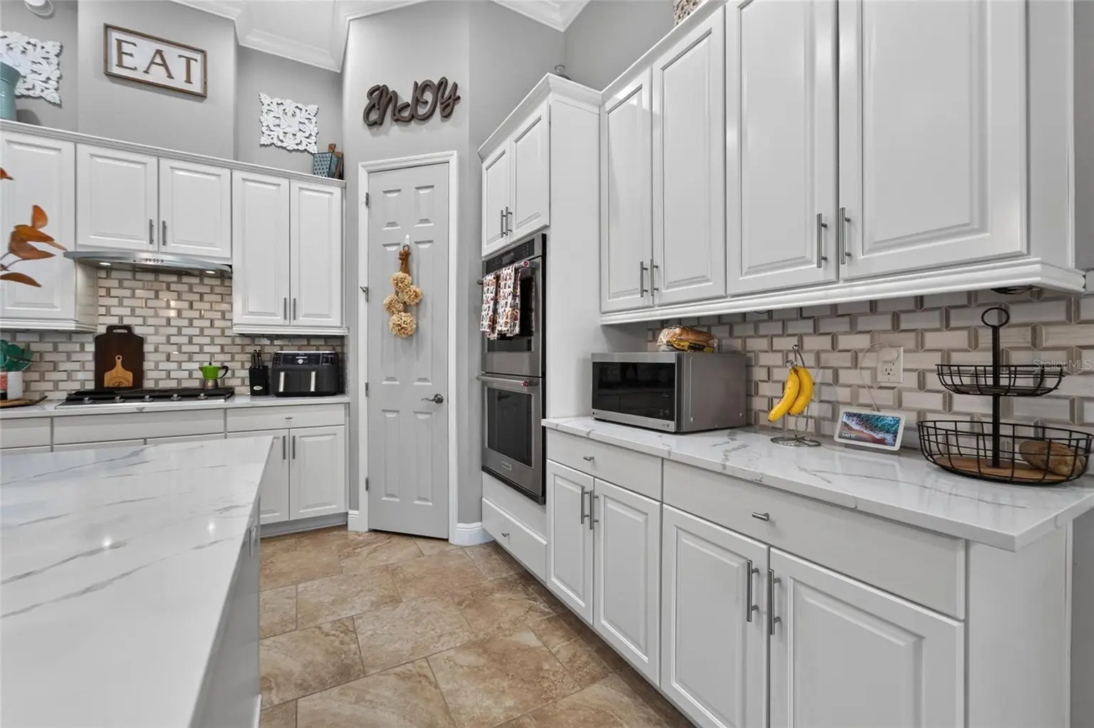 7007 COVINGTON STONE AVENUE, APOLLO BEACH, FL, photo 23 of 79