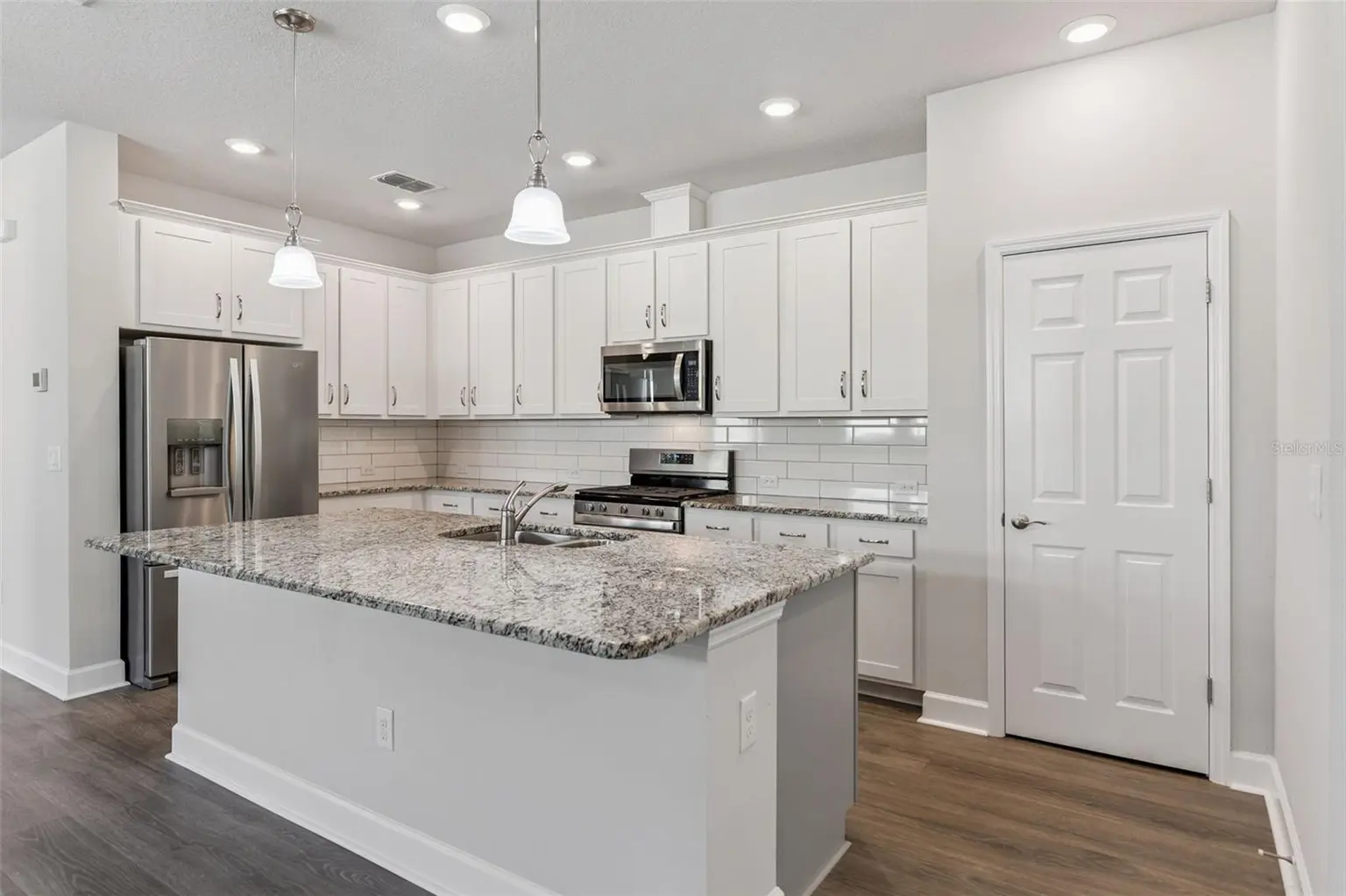 6103 PLOVER MEADOW STREET, LITHIA, FL, photo 9 of 32