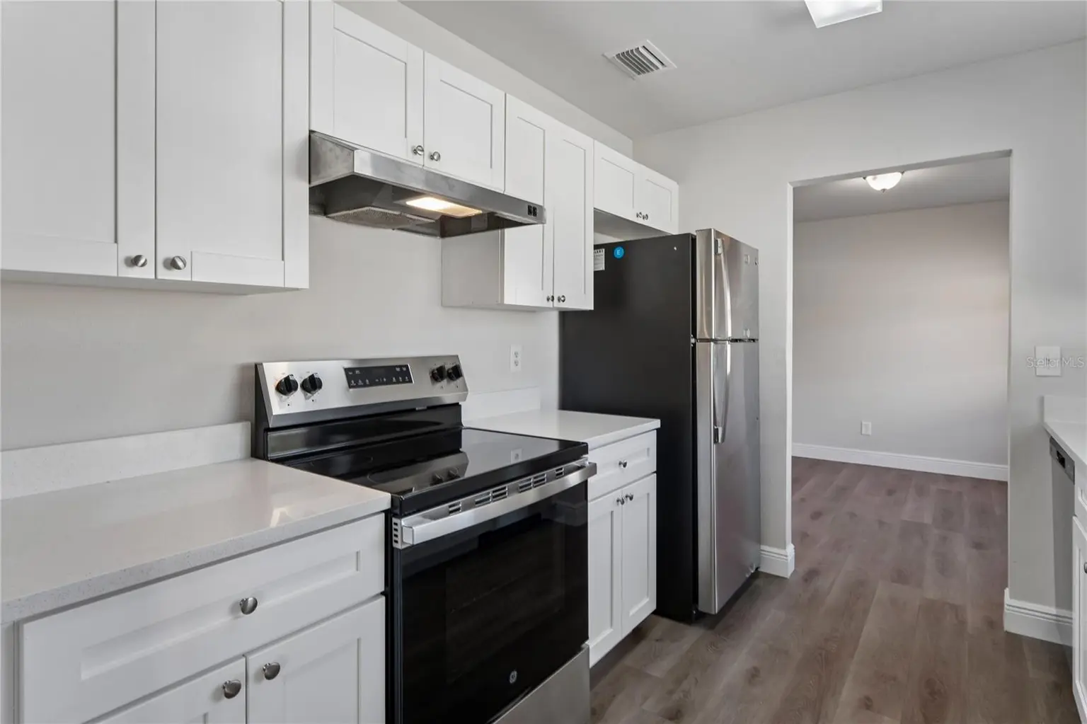 4810 WYNWOOD DRIVE, TAMPA, FL, photo 8 of 25
